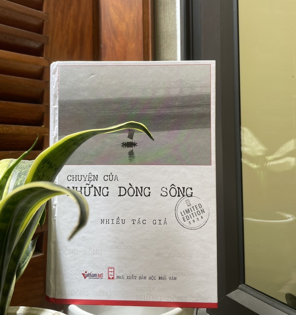 CHUYỆN CỦA NHỮNG DÒNG SÔNG (Bản đặc biệt)